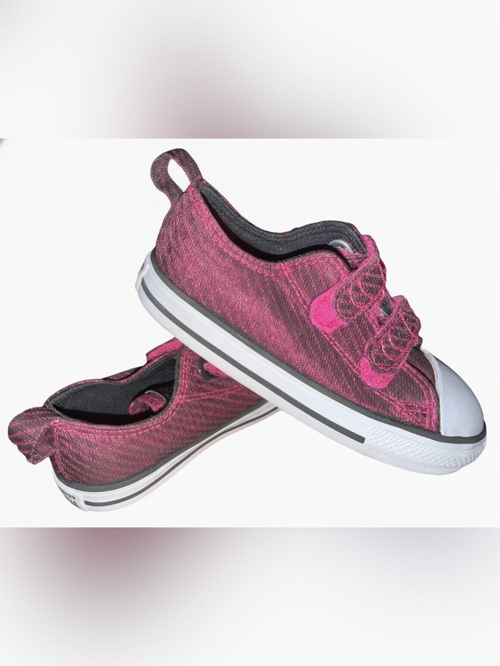 Converse Toddler Girls Glitter Velcro Sneakers. Pink&Black. Size 8